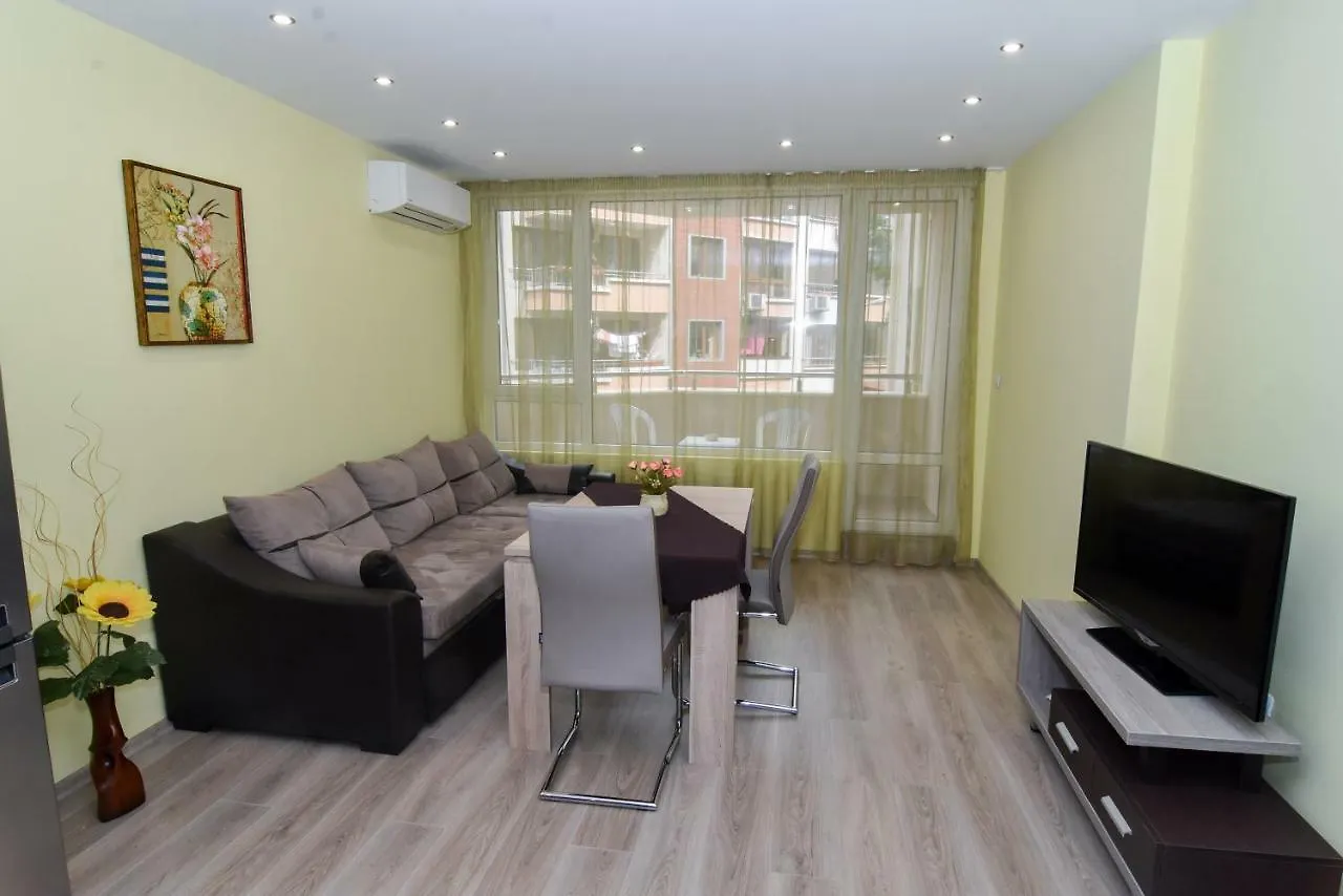Apartment Deni Burgas 0*,  Bulgaria
